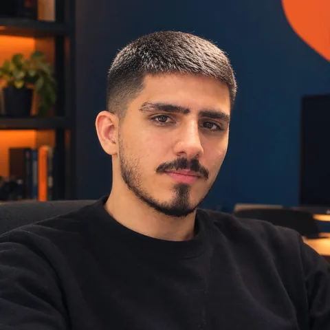میلاد صادقی